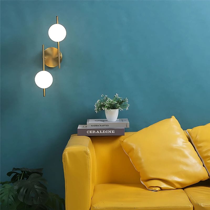Applique Murale 2 Boules – Illuminez Votre Espace Avec Style Unique